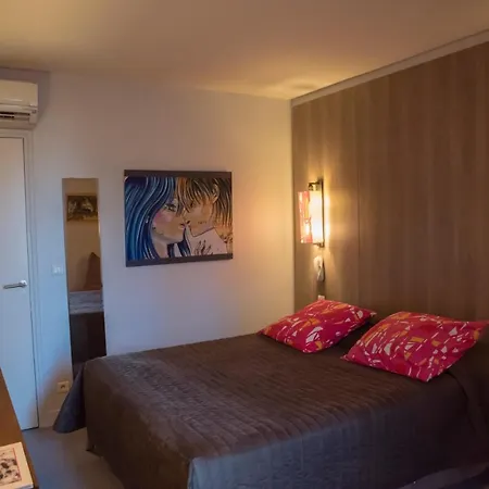 Bliss Hotell